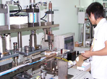 自動凸碼機(jī)